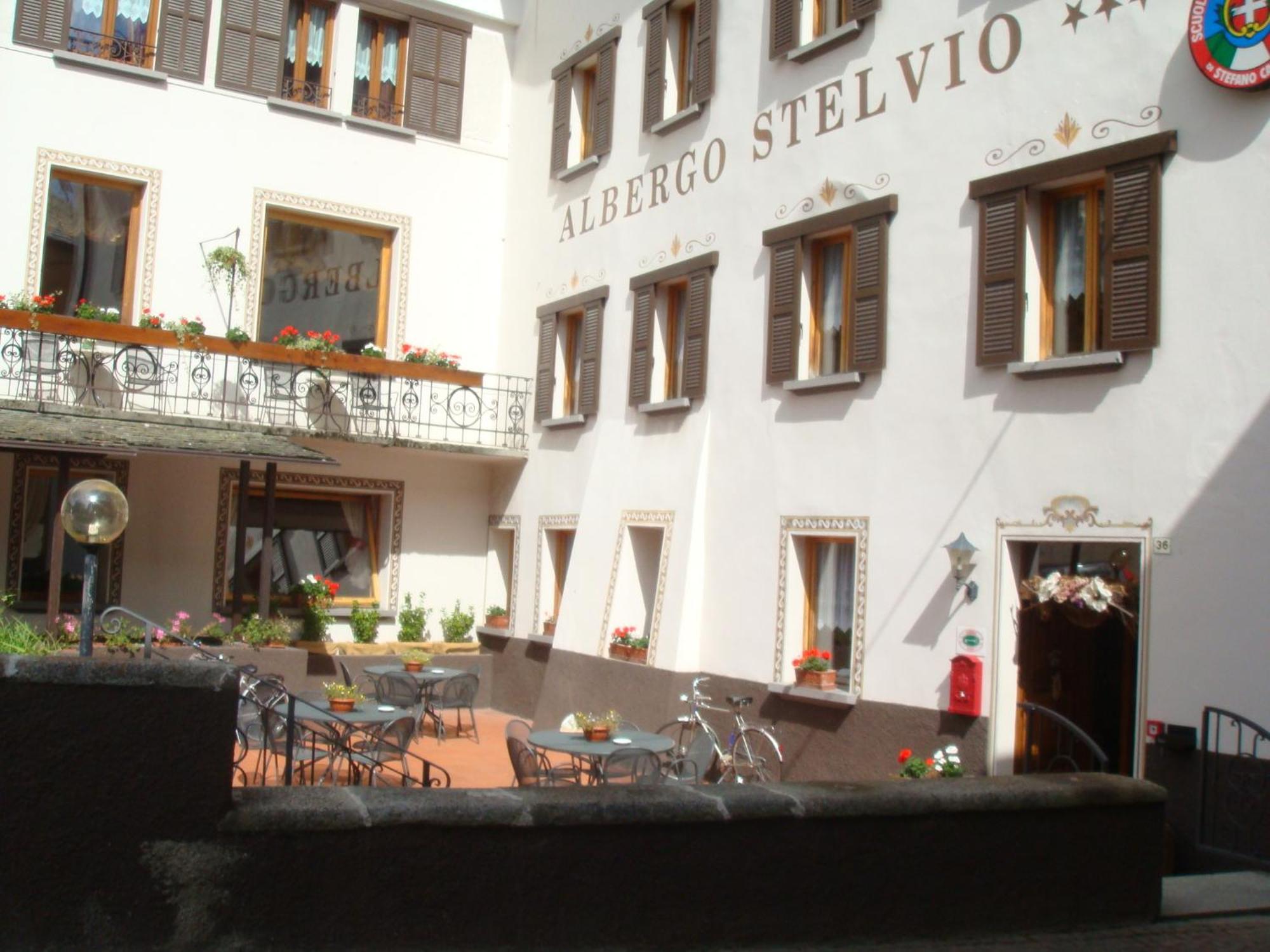Albergo Stelvio Bormio Exterior photo